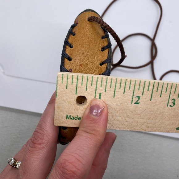 - Vintage Leather Boho Tan Hand Tooled Coin Purse Belt Bag - Picture 8 of 8